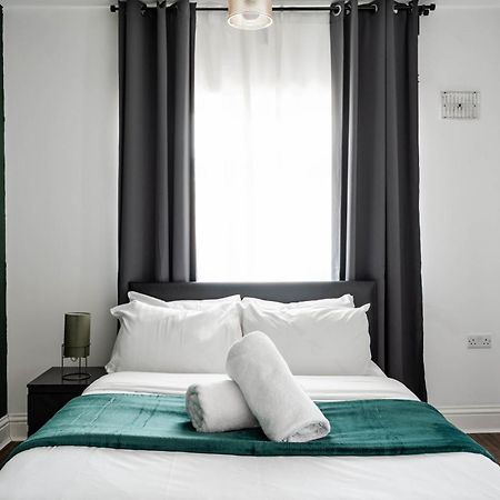 City Gate Guest House Londra Dış mekan fotoğraf
