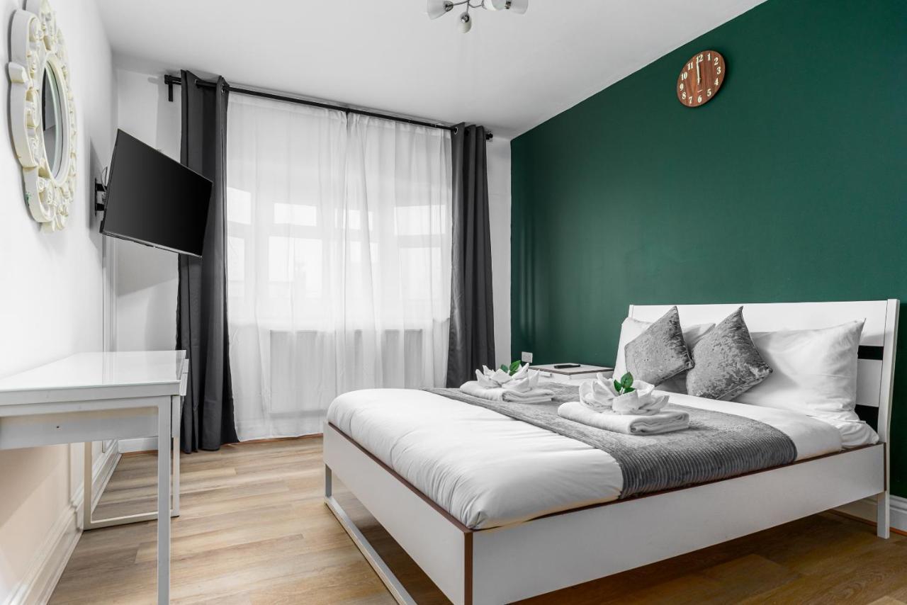 City Gate Guest House Londra Dış mekan fotoğraf