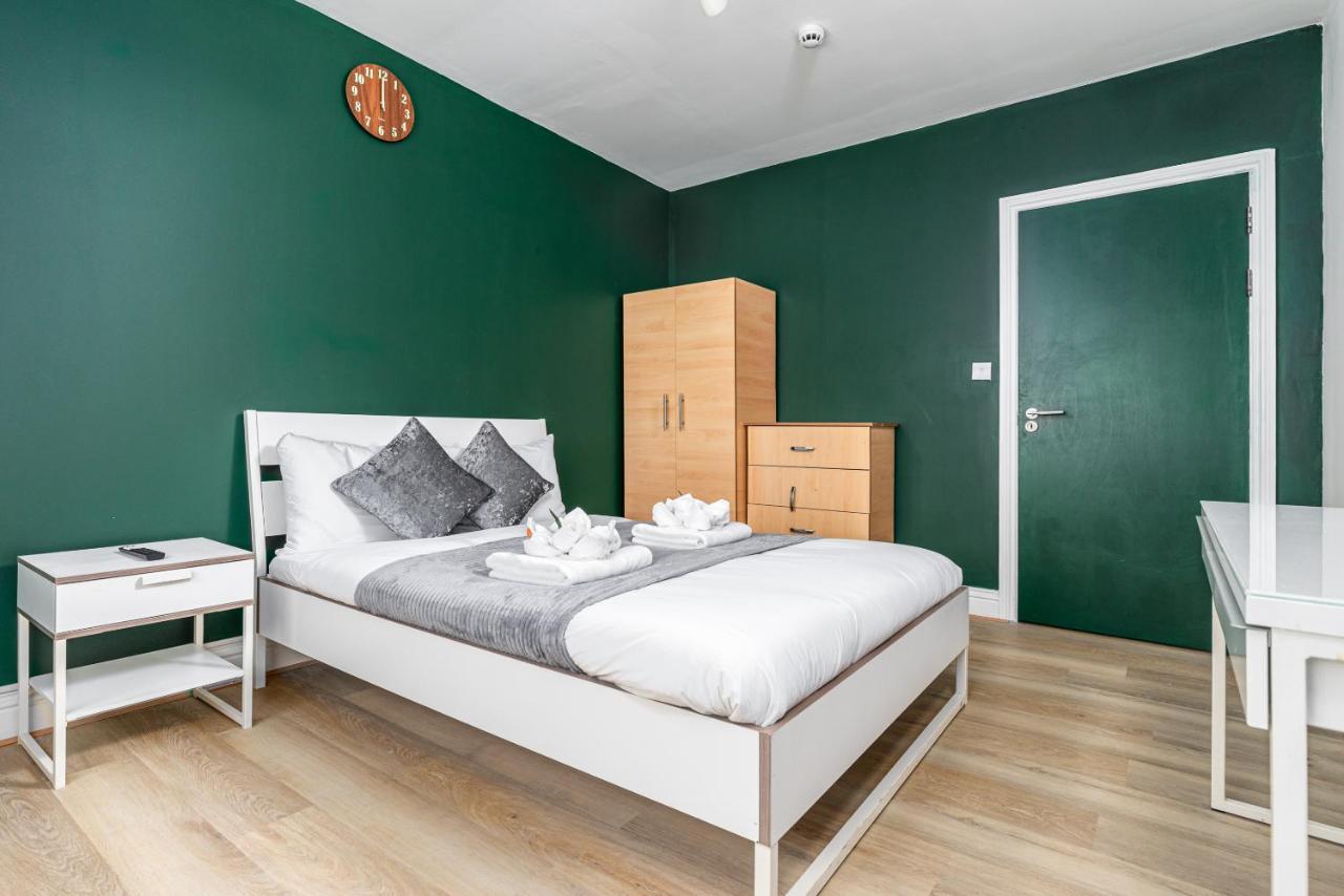 City Gate Guest House Londra Dış mekan fotoğraf