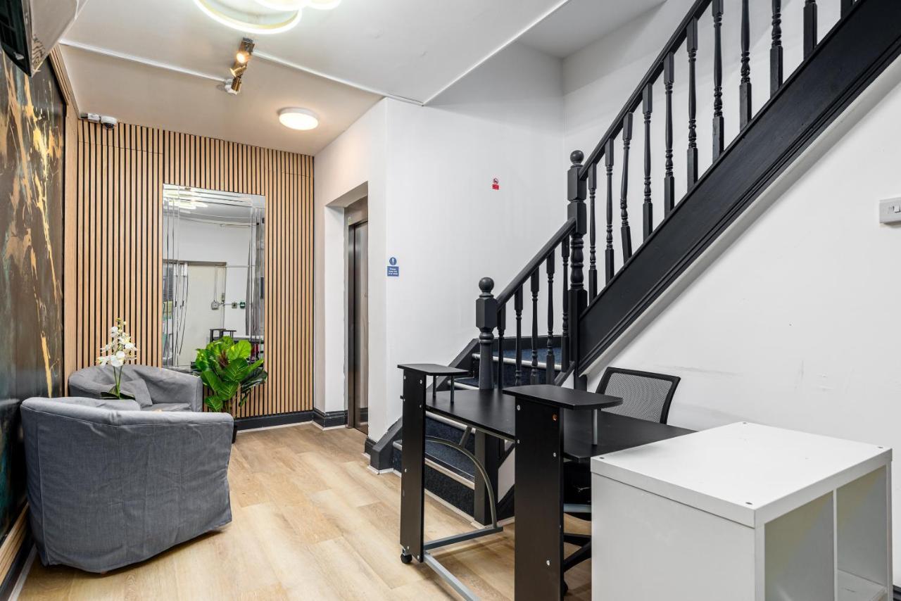 City Gate Guest House Londra Dış mekan fotoğraf
