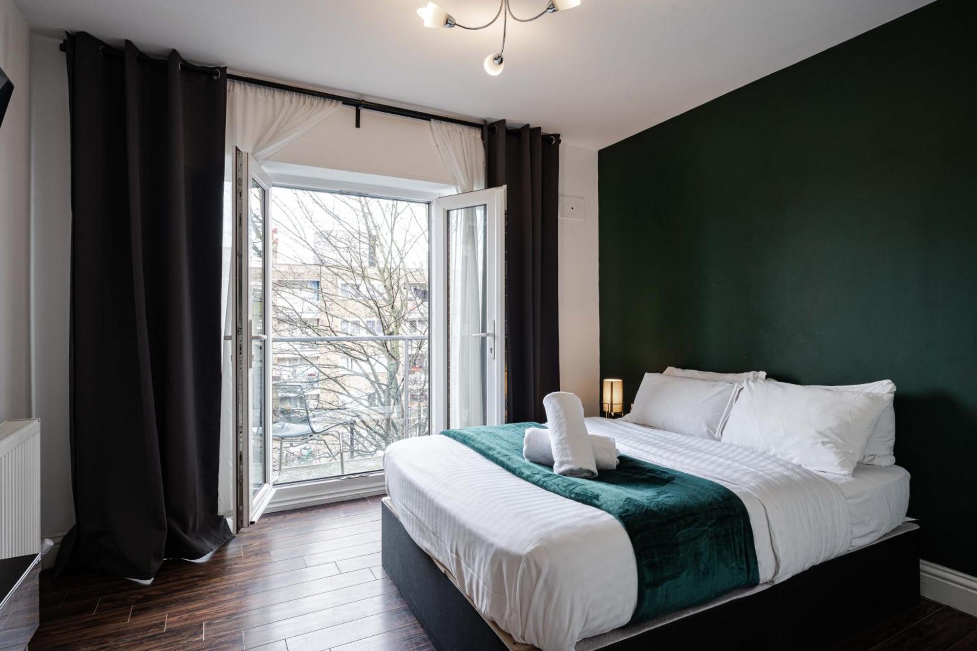 City Gate Guest House Londra Dış mekan fotoğraf